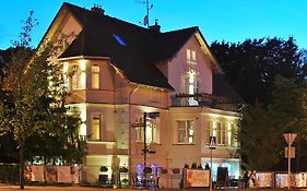 Villa Aronia pokoje z aneksem kuchennym